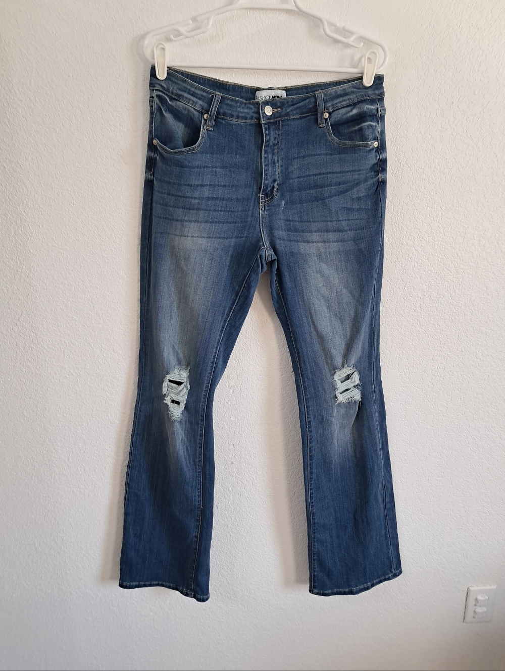 Fashion Nova Distressed Jeans Juniors 15 Straight Leg Mid Rise Stretch Casual